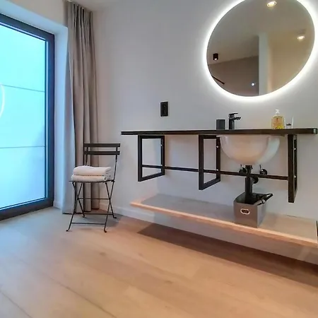 Stunning In Durbuy With Sauna Vakantiehuis