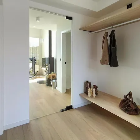 Stunning In With Sauna دربي