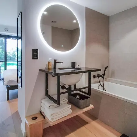 بيت للعطل Stunning In With Sauna دربي
