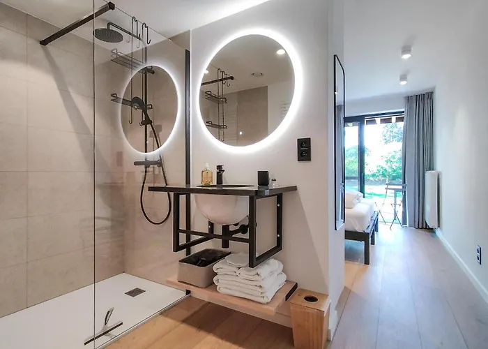 Stunning In Durbuy With Sauna Ferienhaus *